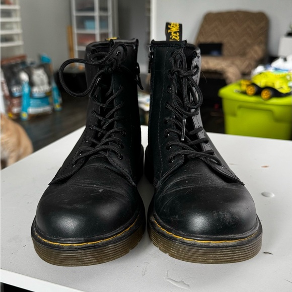 Women’s size 5 doc martens - Picture 5 of 5